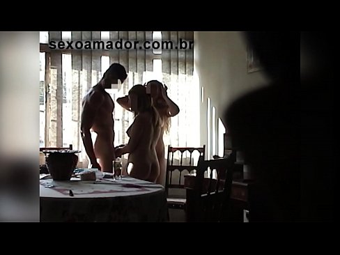 ❤️ Сексуални пријатељи позивају џиновског мушкарца и тројку са њим ❤❌ Јебање на sr.pornmega-com.ru ❌